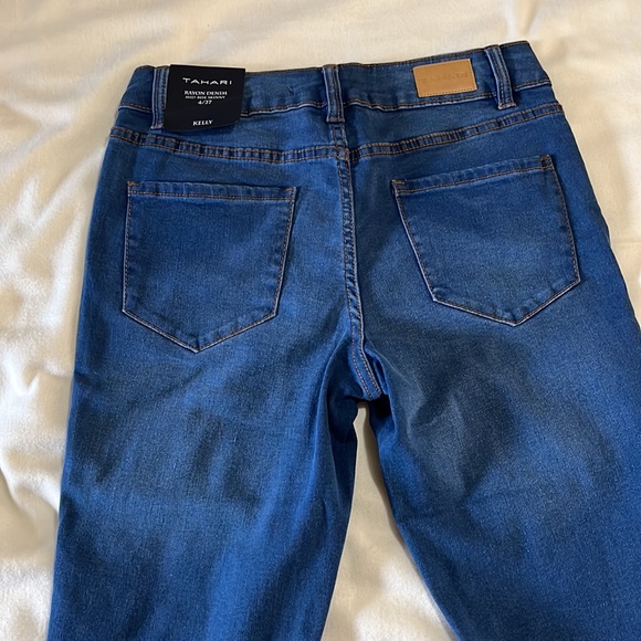 ✨Tahari✨ NWT Kelly Rayon Denim Mid Rise Skinny Jeans Size 4/27 - Picture 8 of 16